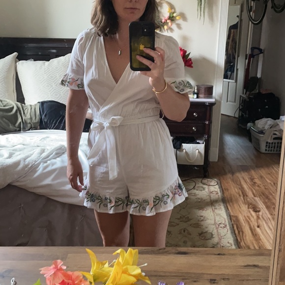 Romper - Picture 4 of 4